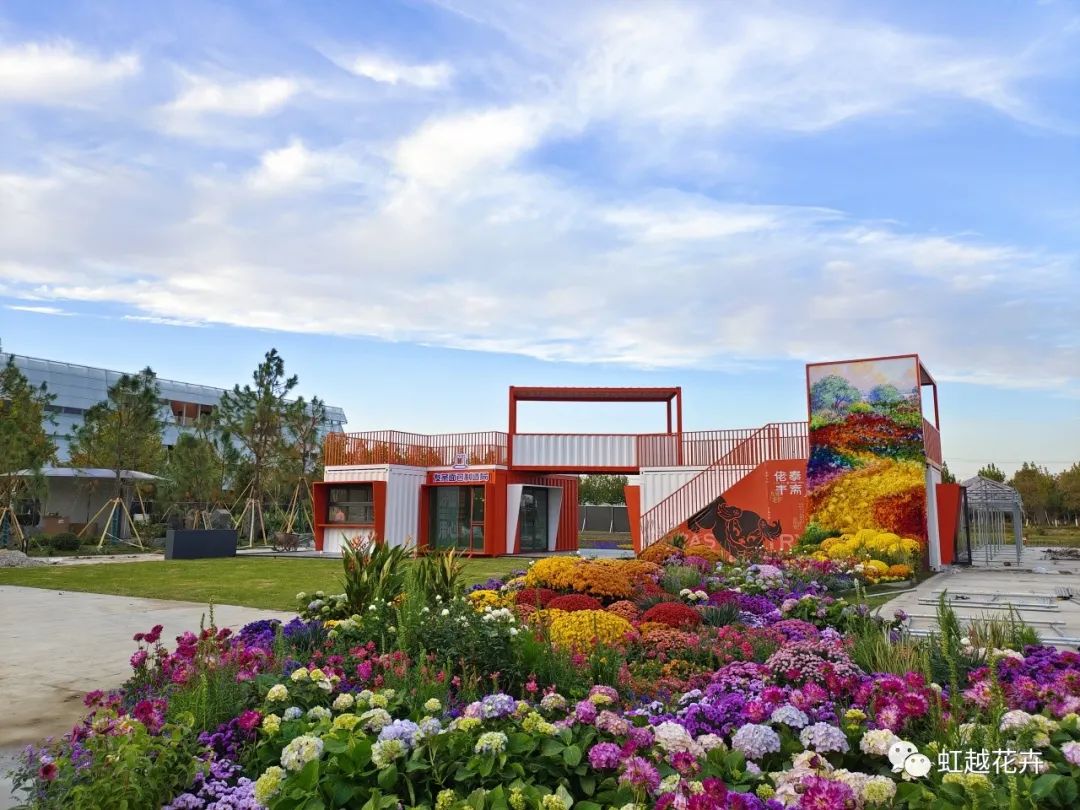 我們?cè)跒蹑?zhèn)帶來了一場(chǎng)花花盛宴，華美絢麗如秋日油畫！